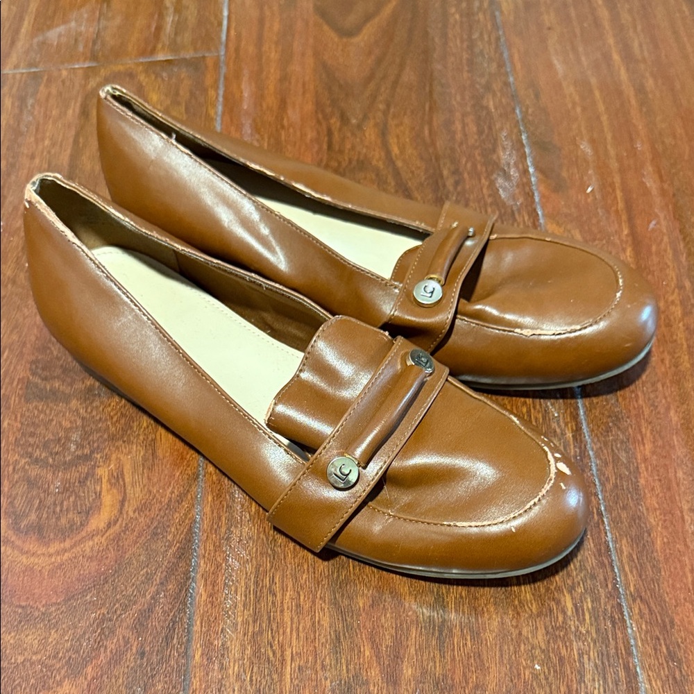 Liz Claiborne Tan Leather Loafers